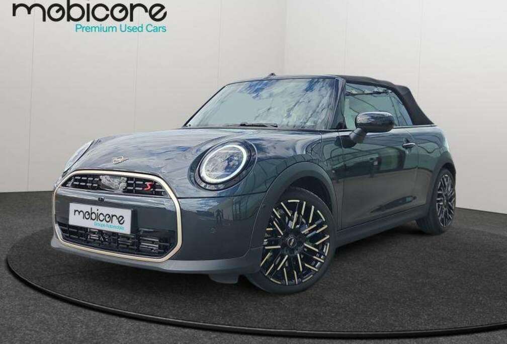 MINI Carbiolet Facelift / Essence