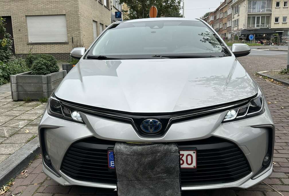 Toyota Hybrid 1.8 Style GPF e-CVT