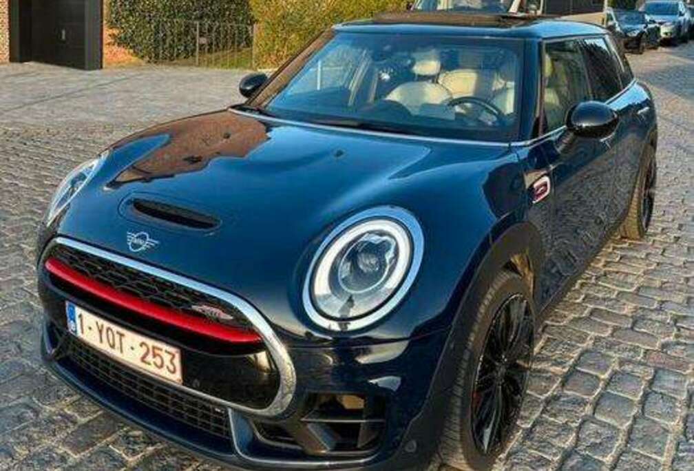 MINI Mini John Cooper Works Clubman All4 Sport-Aut.