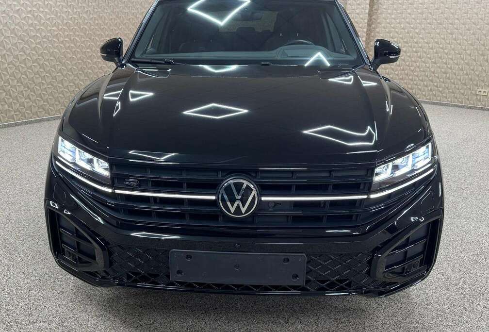 Volkswagen Touareg 3.0 V6 TDI SCR 4Motion Aut. R-Line