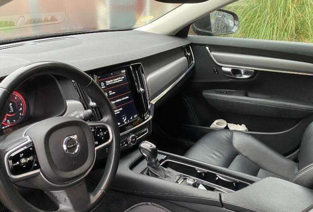 Volvo V90 D3 AWD Geartronic Momentum