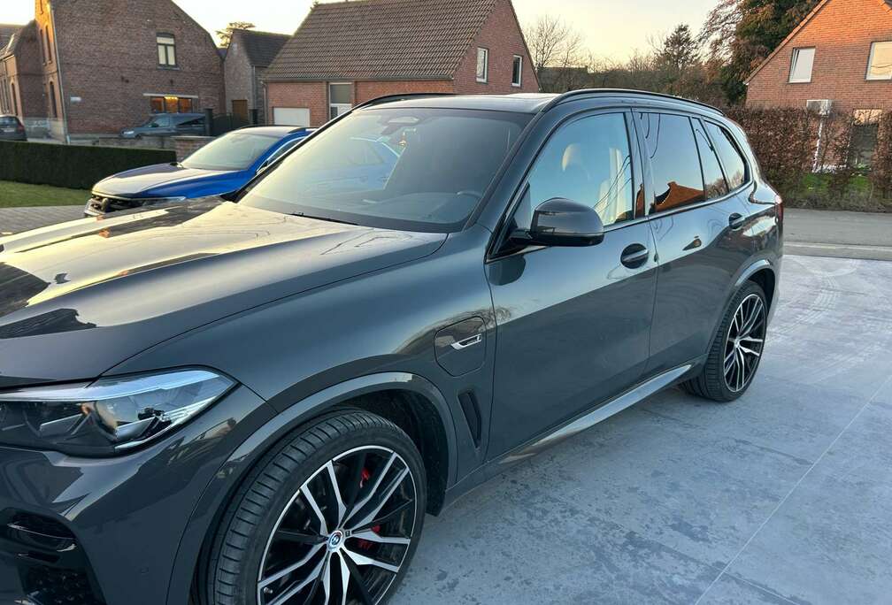 BMW PHEV 3.0A xDrive45e PACK «M» full options
