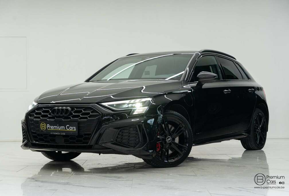 Audi 45 TFSI e S-Line PHEV Black pack ACC, Navi, Camera