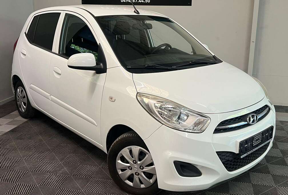 Hyundai i10 1.1i Lounge BlueDrive