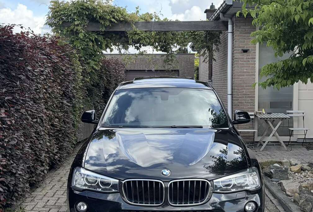 BMW M Sport xDrive20d - Full Option!