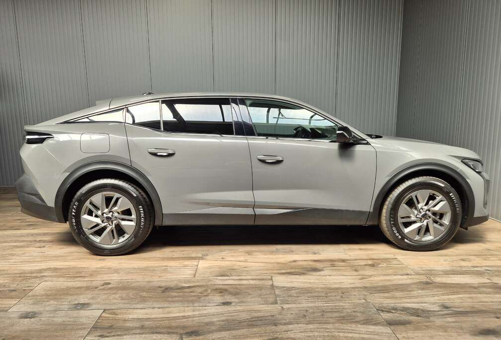 Peugeot 1.2Hybride 136pk Allure automaat