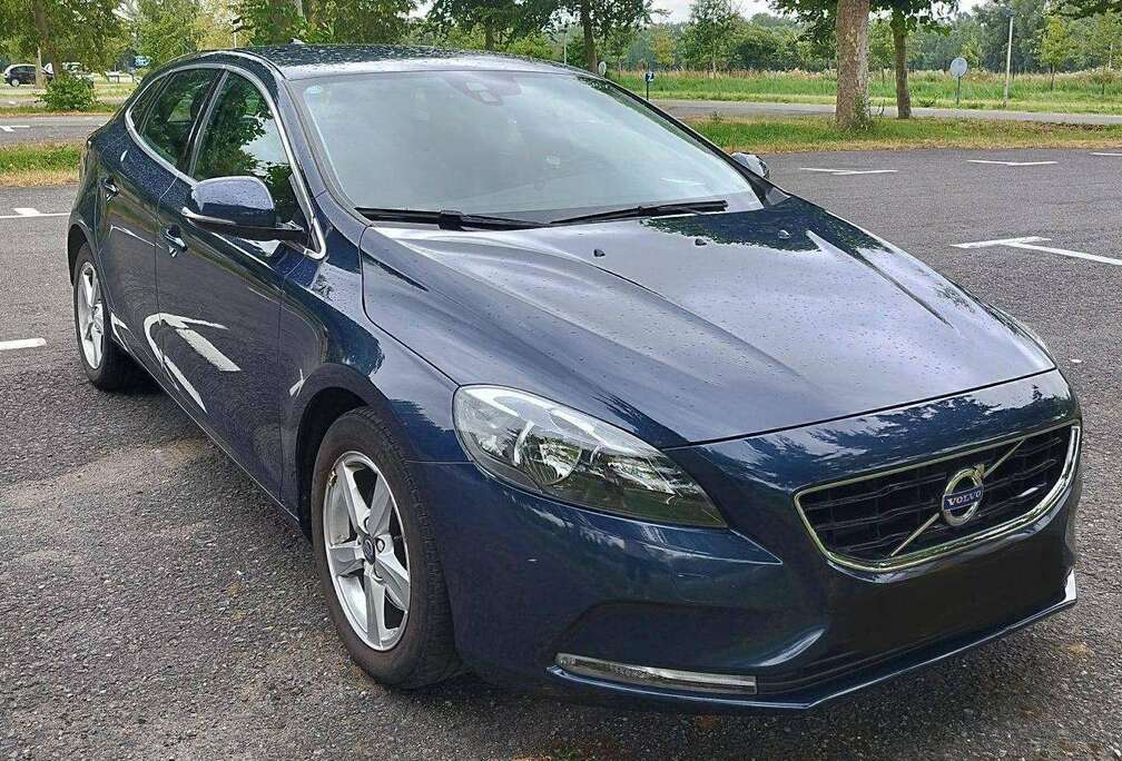 Volvo V40 1.6 T3 Momentum