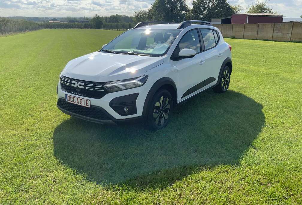 Dacia Sandero Stepway 1.0 TCe Expression CVT