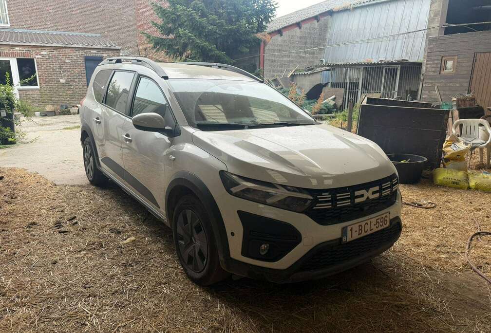 Dacia Jogger expression 1.6 Hybrid 140CV 5 Place