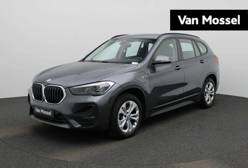 BMW xDrive25e (162 kW)