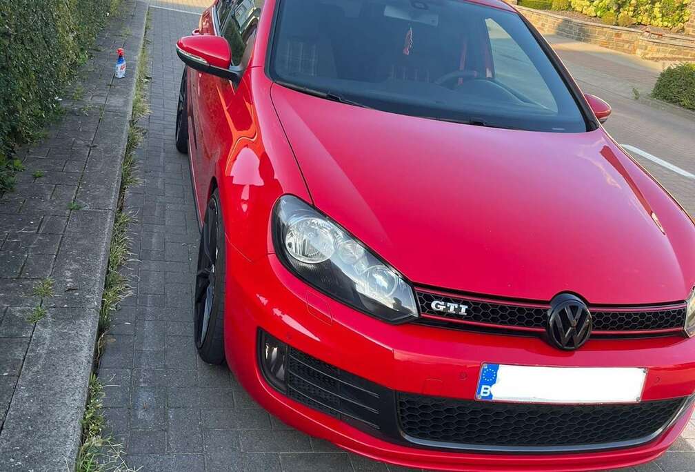 Volkswagen 2.0 TSI