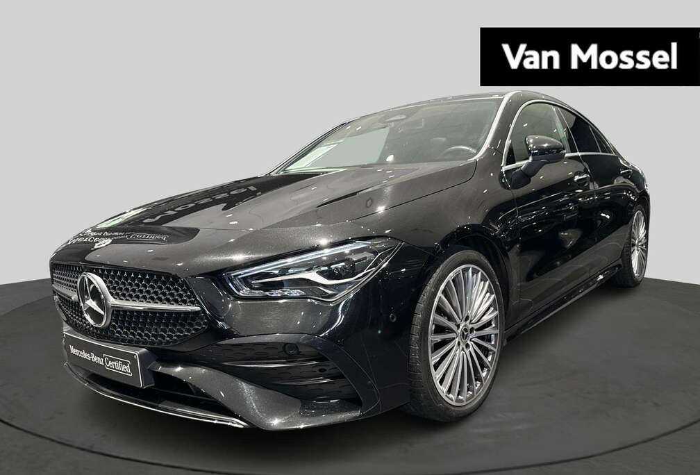 Mercedes-Benz AMG Line Coupé + PANORAMISCH DAK + CARPLAY + TREKH