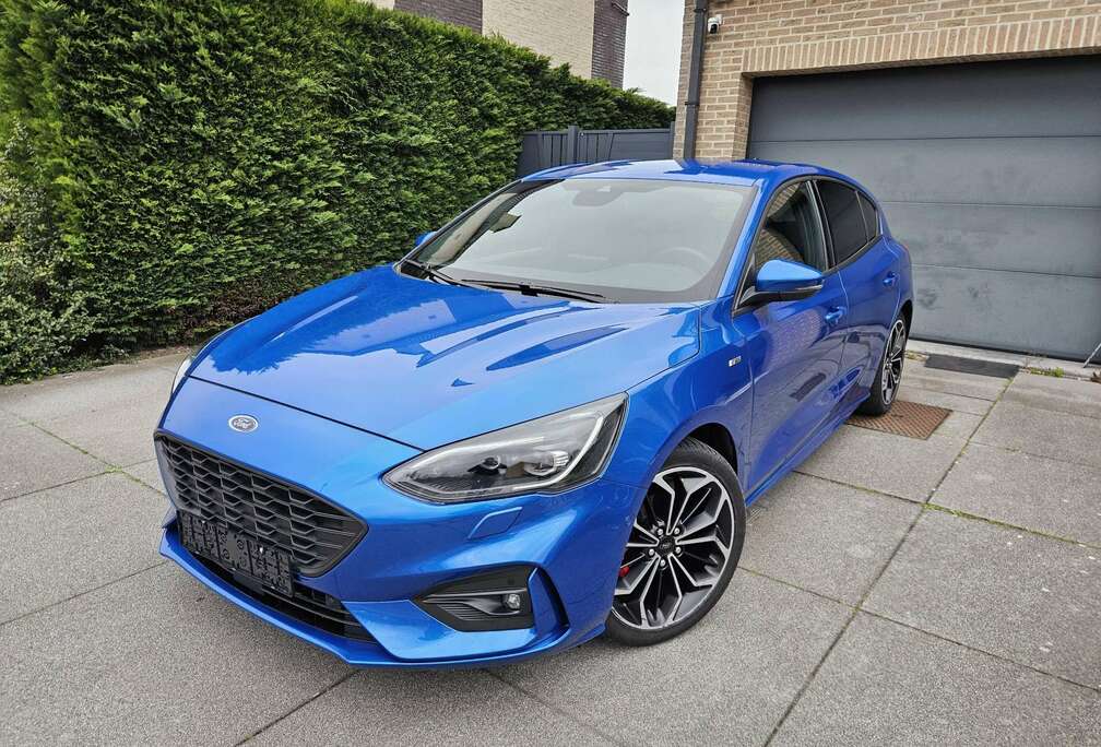 Ford 1.0 ST Line-X / FULL OPTIONS / CAMERA / *TOP DEAL*