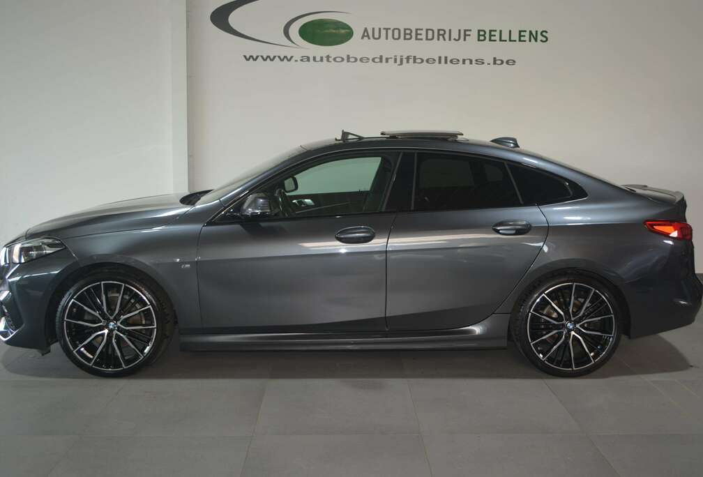 BMW Gran Coupé 218iA OPF M-PACK / NAVI + CAMERA / PANORAMA