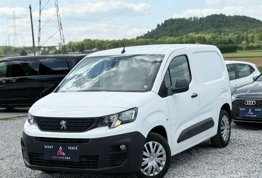 Peugeot 3 PLACES - CAR PLAY - AIR CO - CARNET COMPLET - GARANTIE