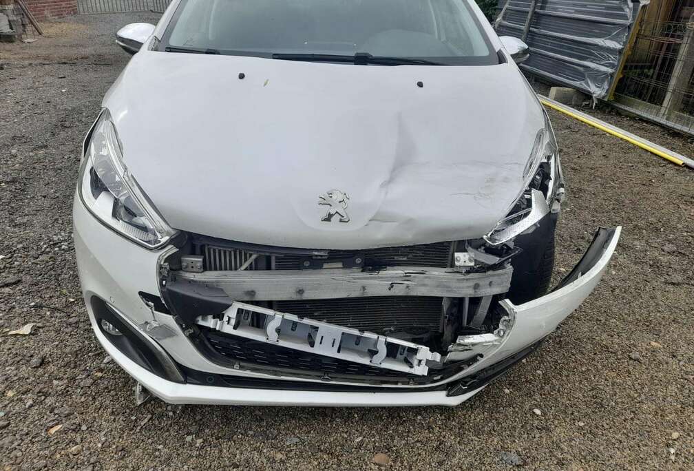 Peugeot 1.2 PureTech Allure S&S (EU6.2)