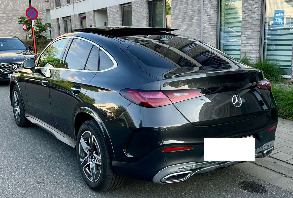 Mercedes-Benz Coupé AMG Line