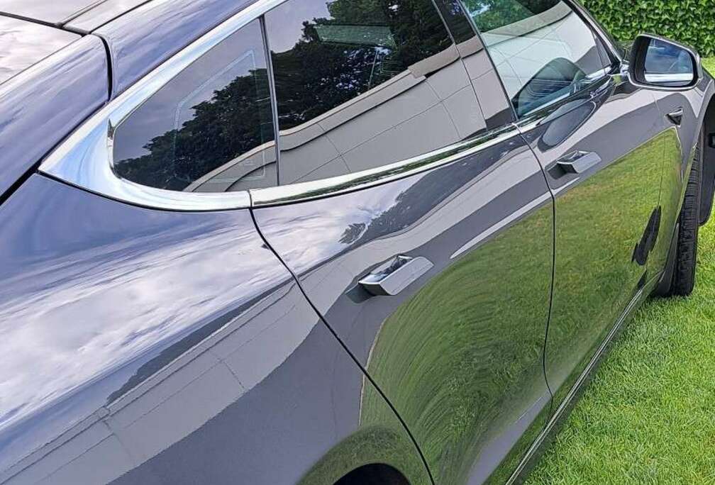 Tesla 100 kWh Dual Motor