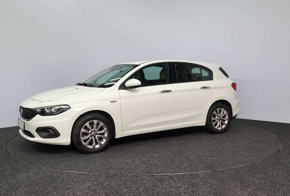 Fiat 1.6i E-Torq  Automaat  2017  121.025 km  Camera  PDC  Navi  Auto. Airco  Zetelverwarming  Garantie  TopDeal