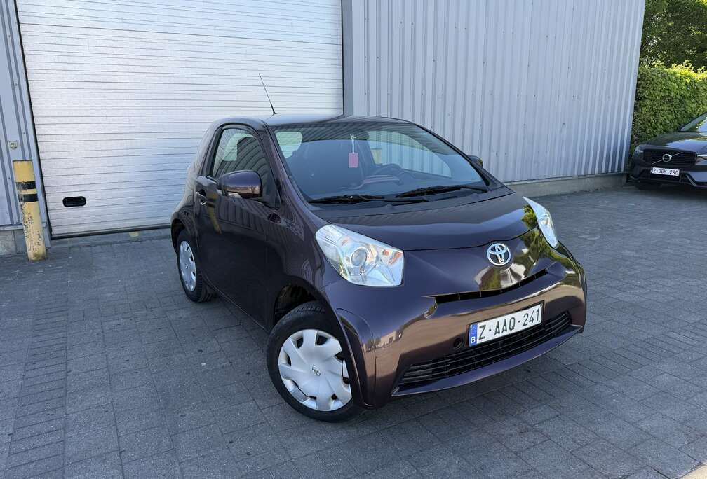 Toyota 1.0i VVT-i Active