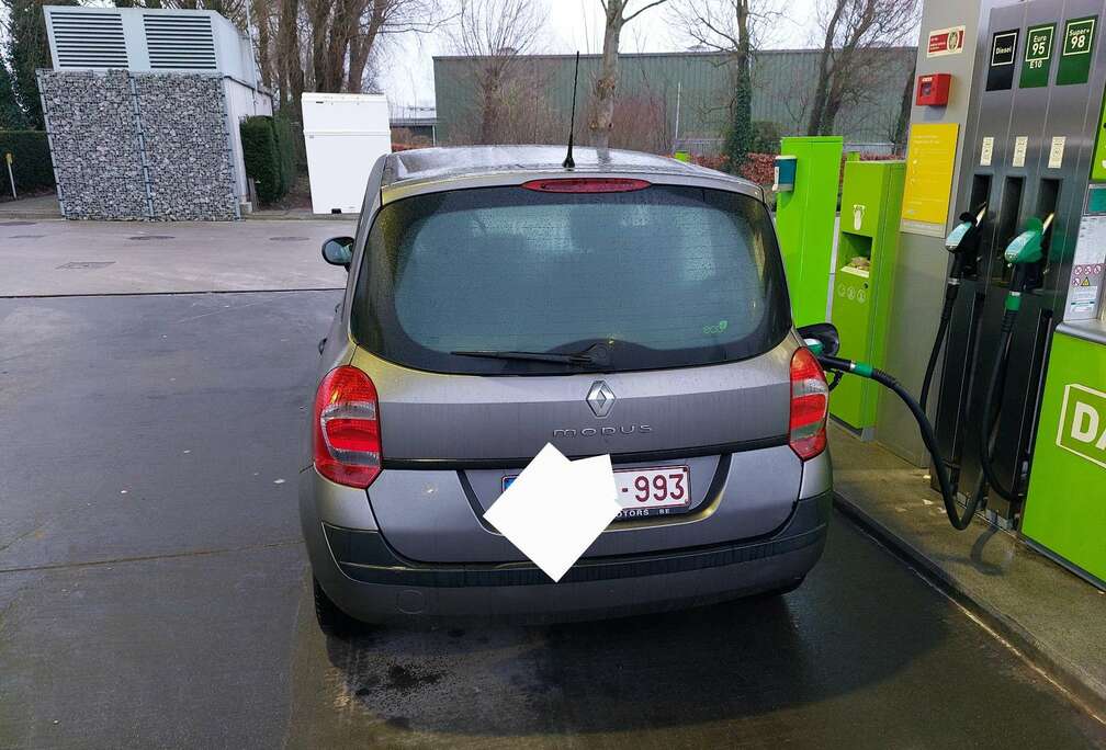 Renault 1.2i Authentique