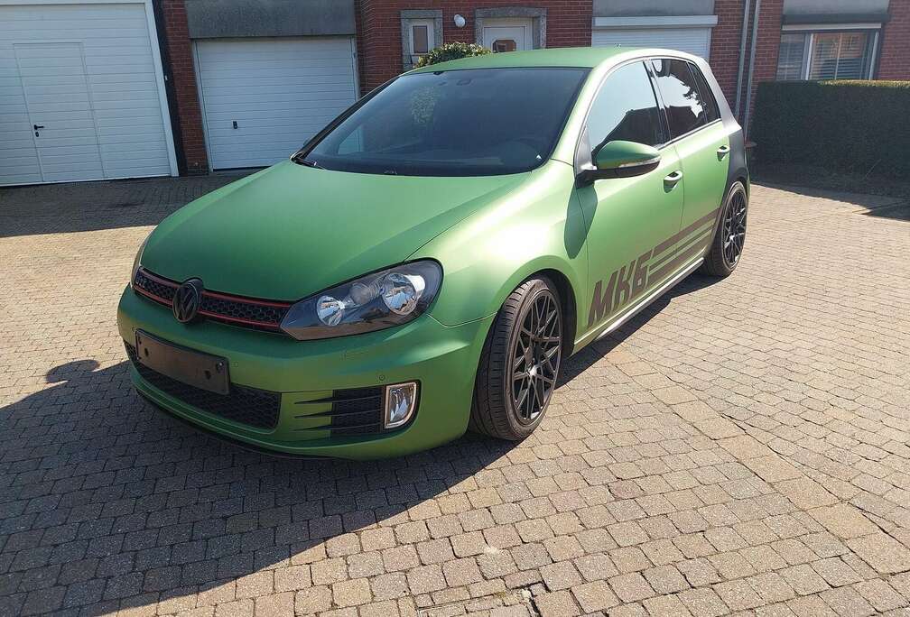 Volkswagen Golf 2.0 GTI DSG