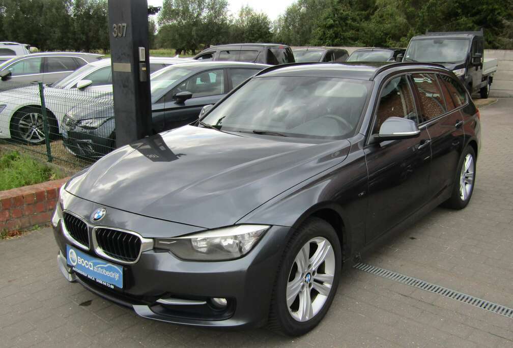BMW 318d Touring Aut. Sport Line
