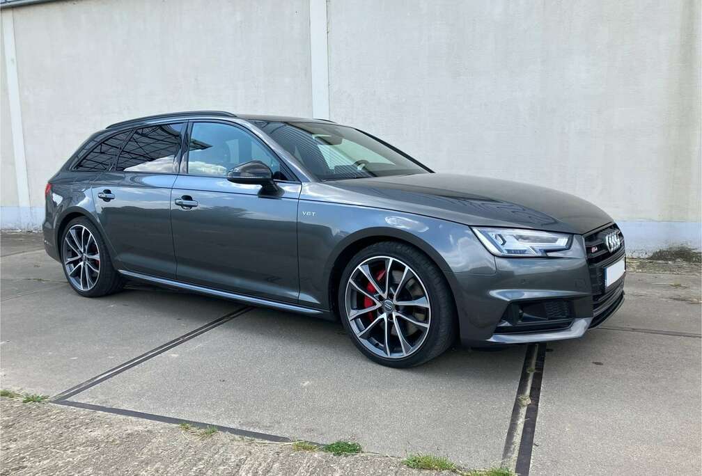 Audi S4 Avant 3.0 TFSI quattro tiptronic