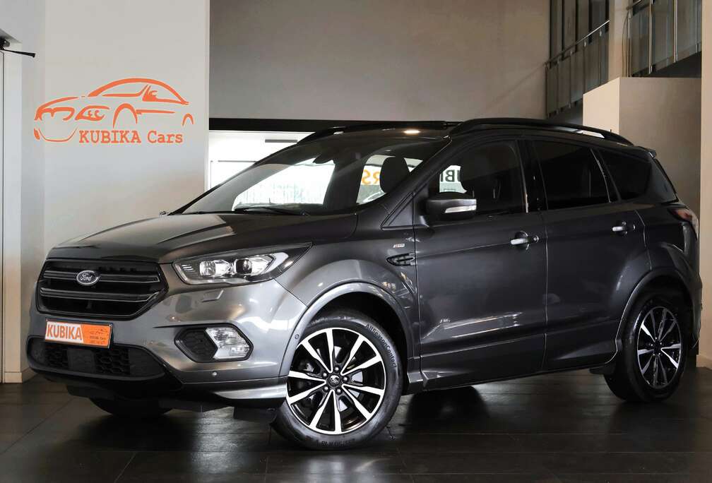 Ford Kuga 2.0 TDCi 4x4 Aut. ST-Line Trekh Pano 12M*