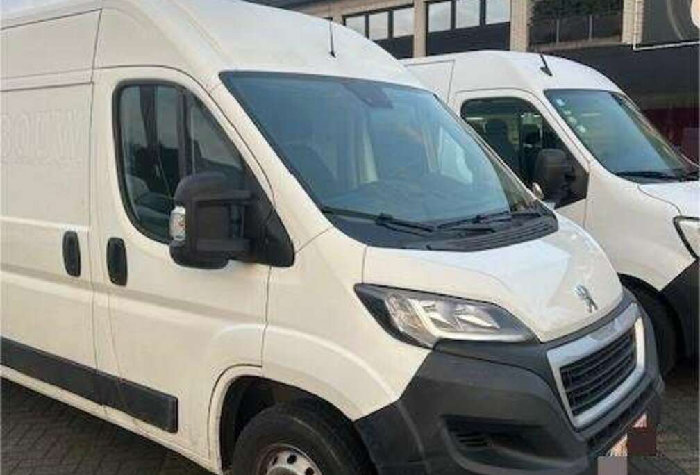 Peugeot Boxer HDi 335 L2