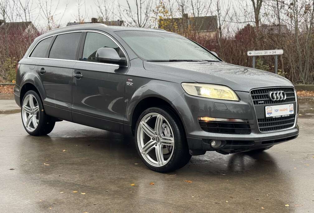 Audi 3.0 TDI QUATTRO V6 / AUTOMAAT / S-LINE / 7-ZIT