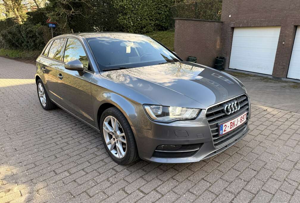 Audi Sportback 1.6 TDi Automatique Euro 6B