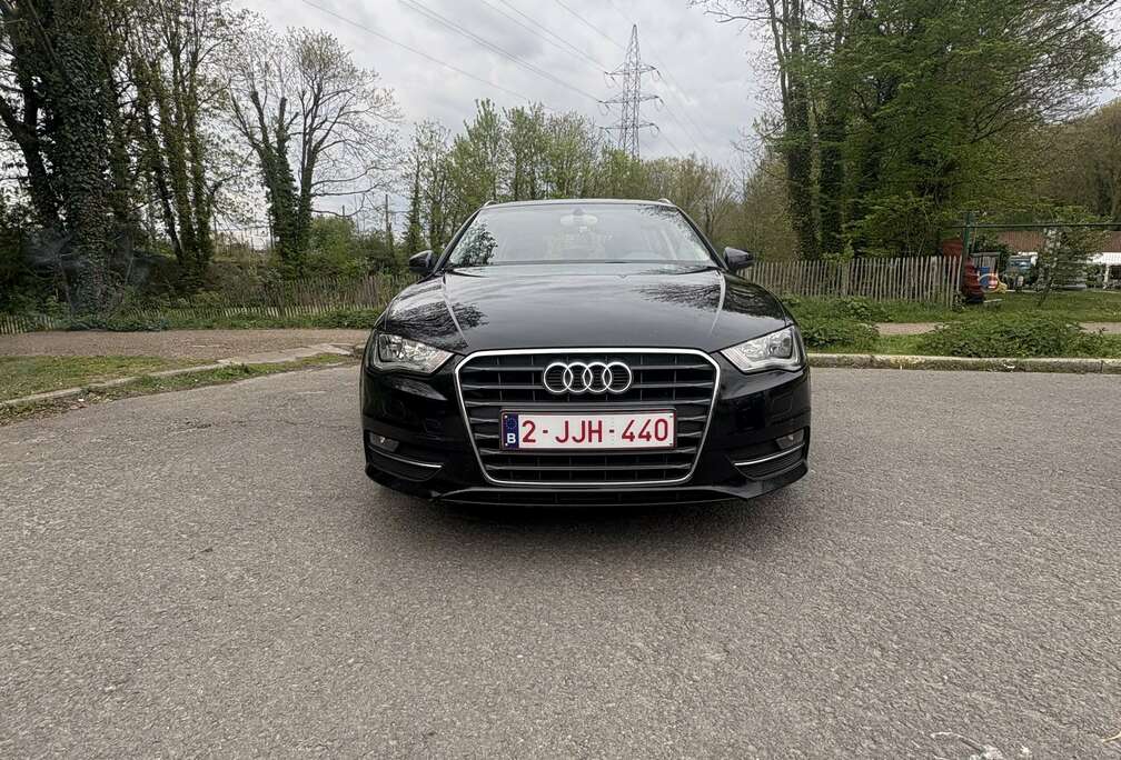 Audi Sportback 1.6 TDi Attraction