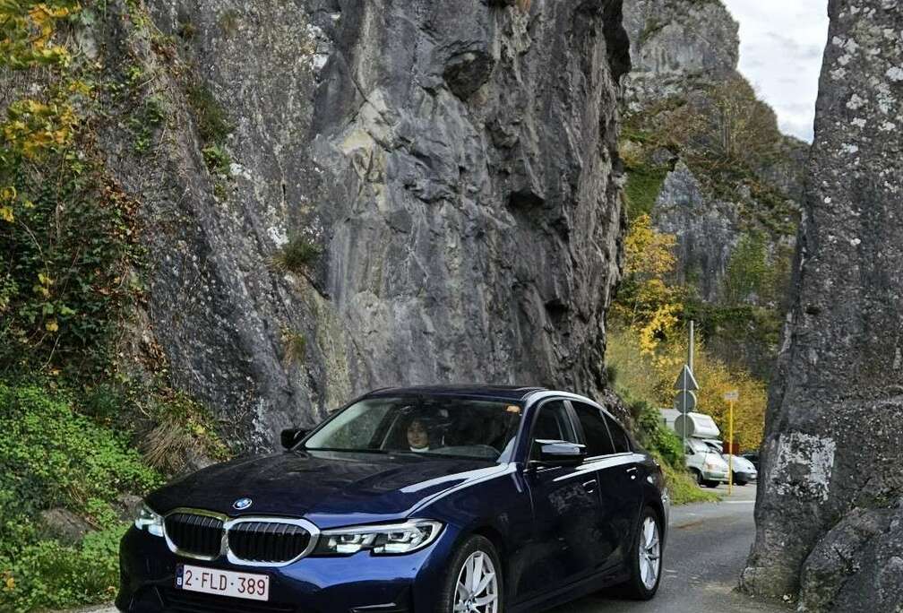 BMW 318d Aut. Blue Performance Sport Line