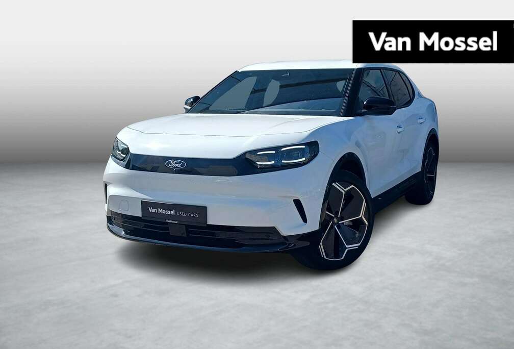 Ford Extended Range RWD - Driver Assist - Head Up