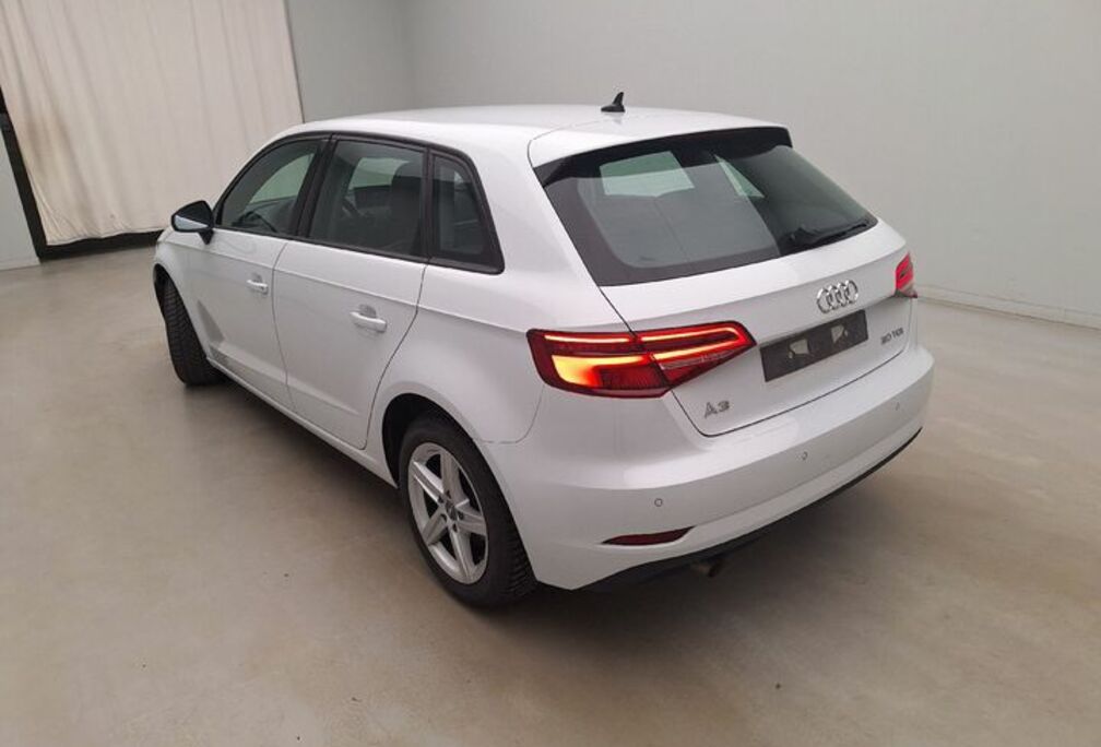 Audi A3 Sportback FL'16; Audi A3 Sportback 1.6 30 