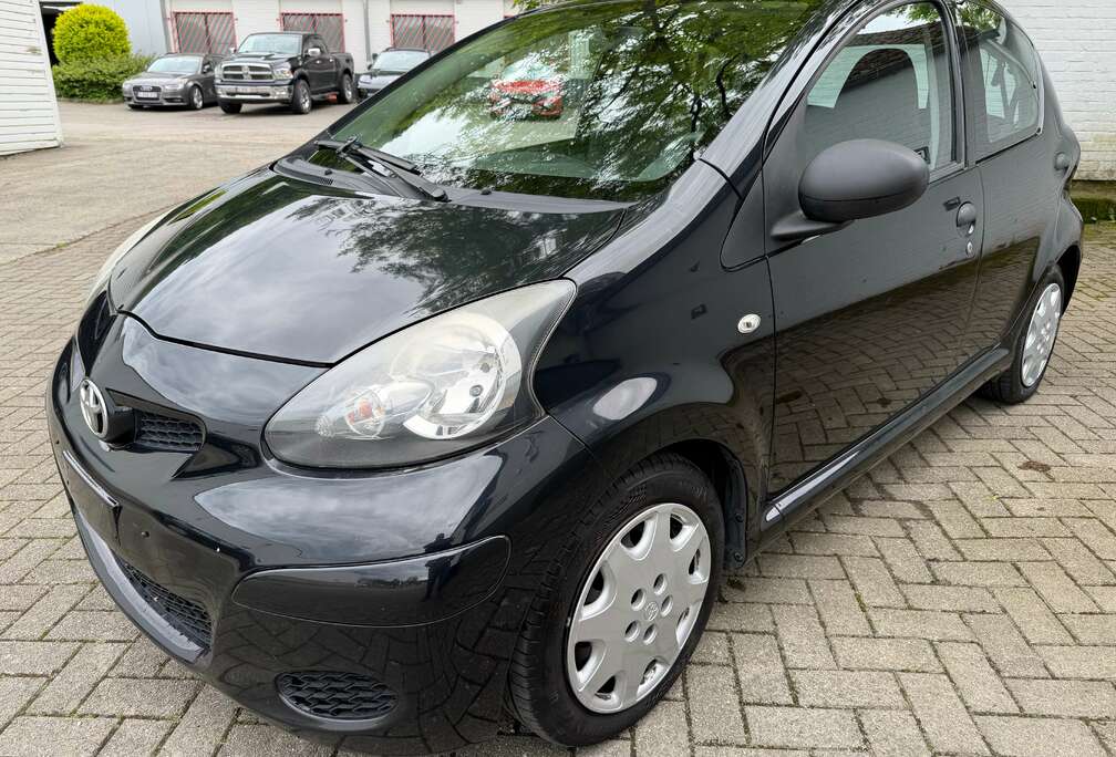 Toyota Aygo 1.0i VVT-i Euro 5