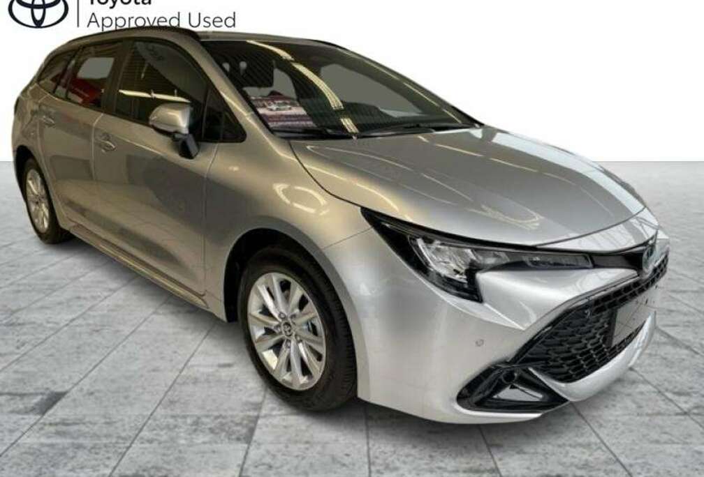 Toyota Dynamic & Business pack + Navi Toyota Corolla Tour