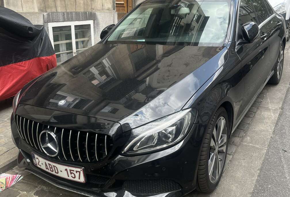 Mercedes-Benz (BlueTEC) d 7G-TRONIC Exclusive