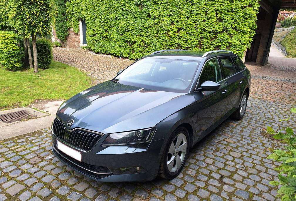 Skoda Superb SW 1.6 CR TDi Ambition