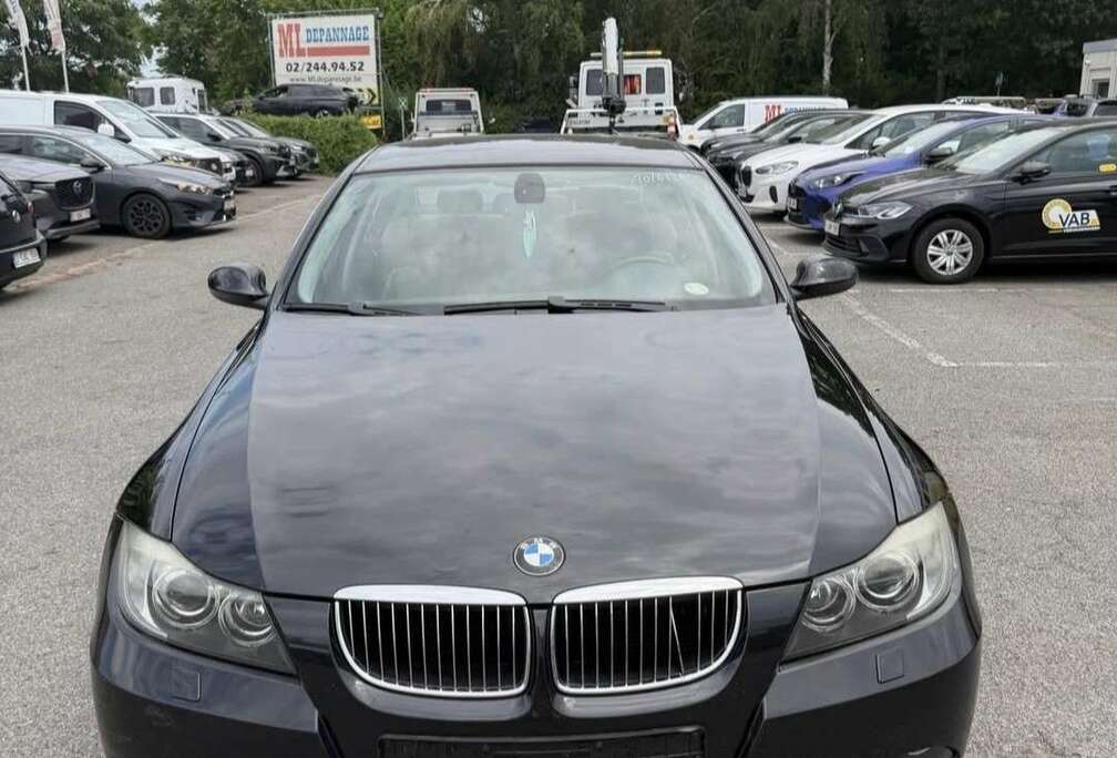 BMW 320iA