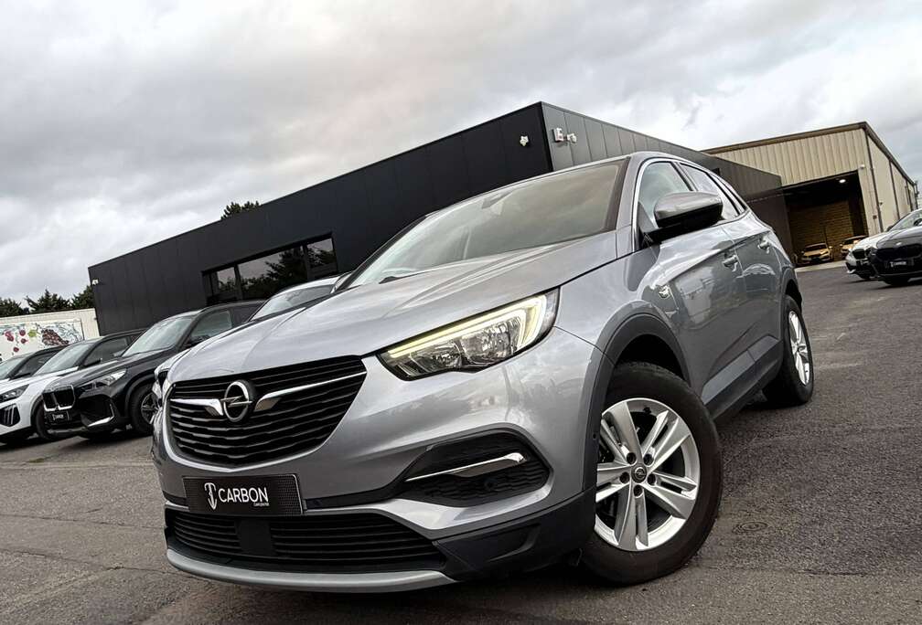 Opel 1.6 Turbo Innovation Boite AUTO/1er PROPRIO/CARPLEY/NAVI/LED/CAMERA/GARANTIE