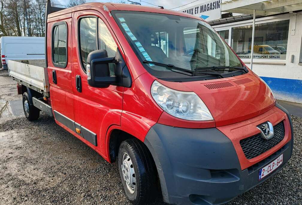 Peugeot PDC 435 L4 2.2 HDi 130 FAP CONFORT SR