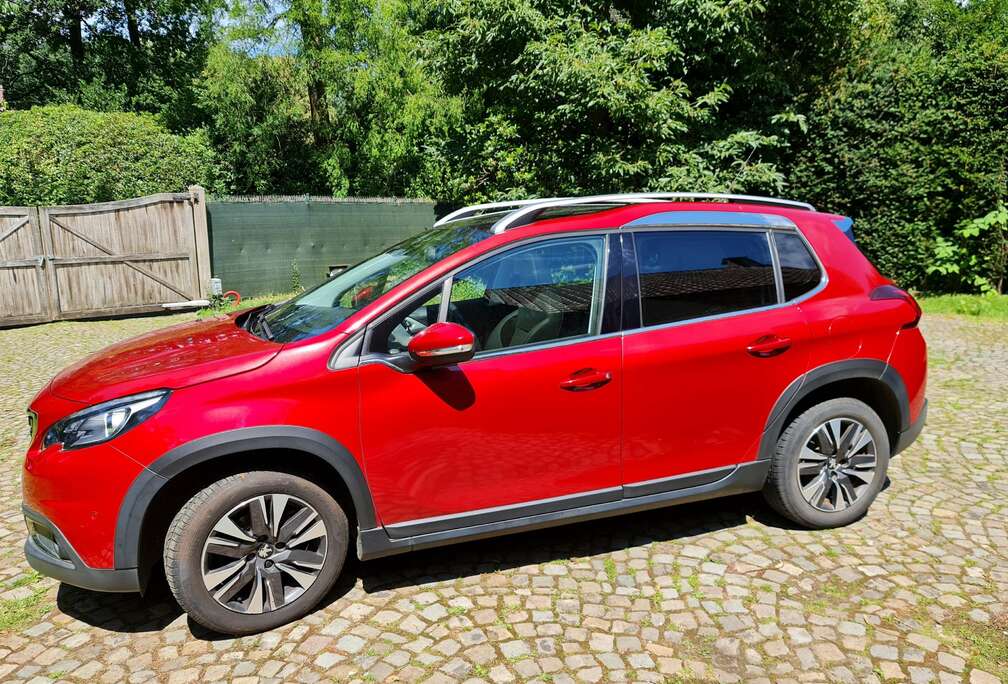 Peugeot 2008+PureTech+110+Stop