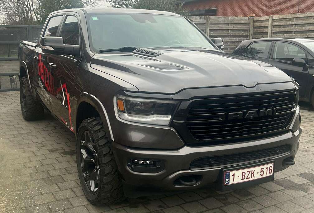 RAM 1500 Crew Cab Shortbed Laramie