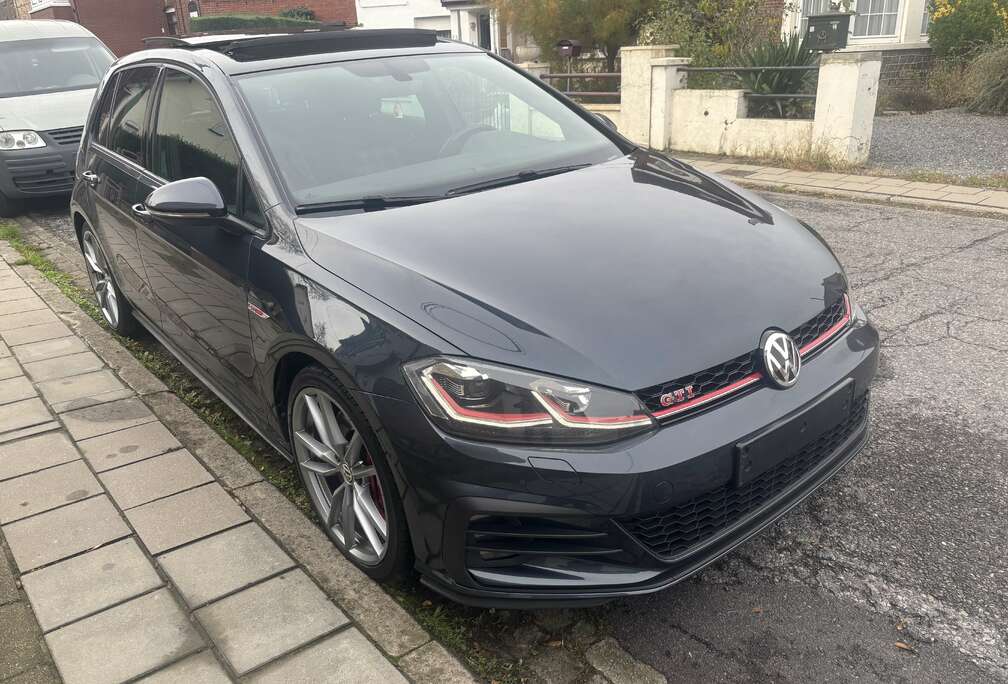 Volkswagen 2.0 TSI Performance DSG