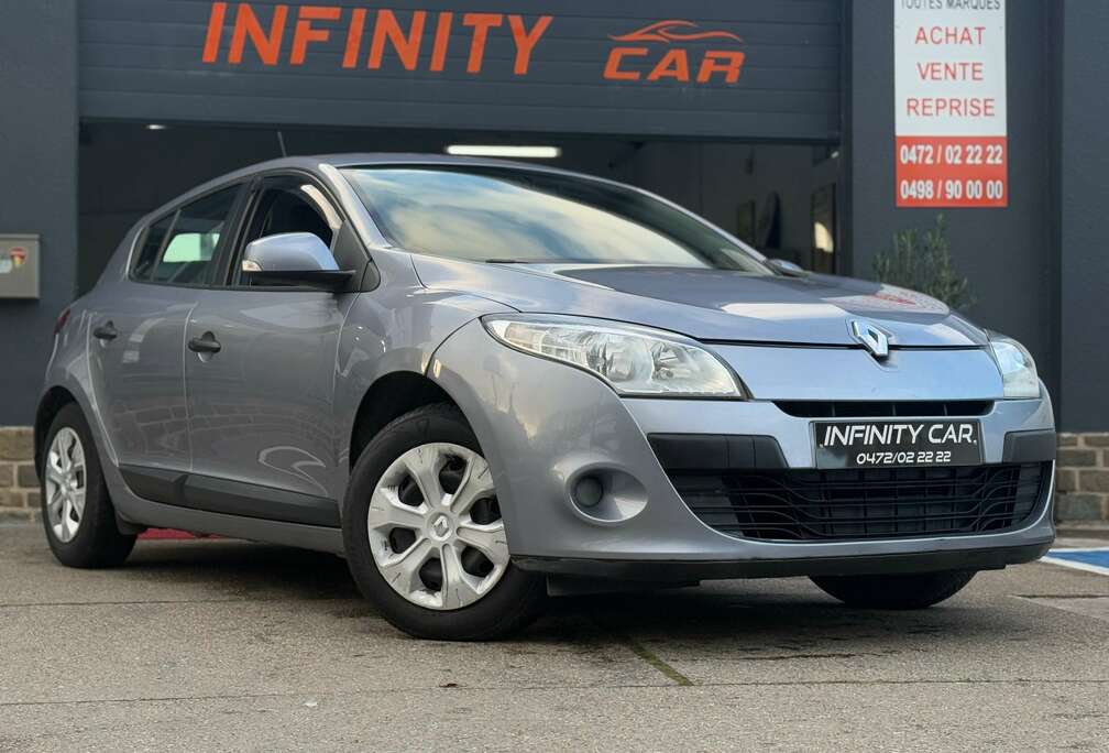 Renault Megane 1.6i Authentique