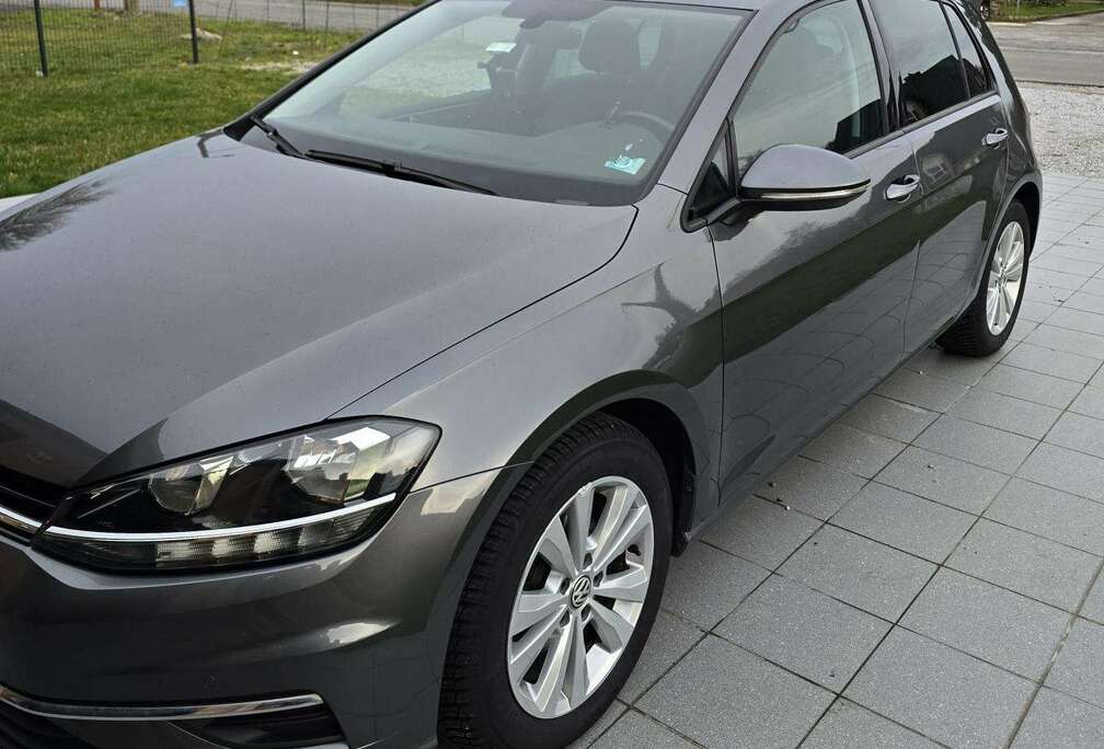 Volkswagen Golf 1.0 TSI BMT Comfortline