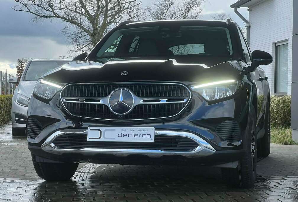 Mercedes-Benz avantgarde 18\