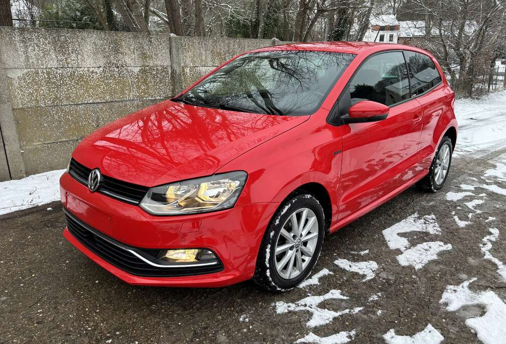 Volkswagen 1.0i Lounge